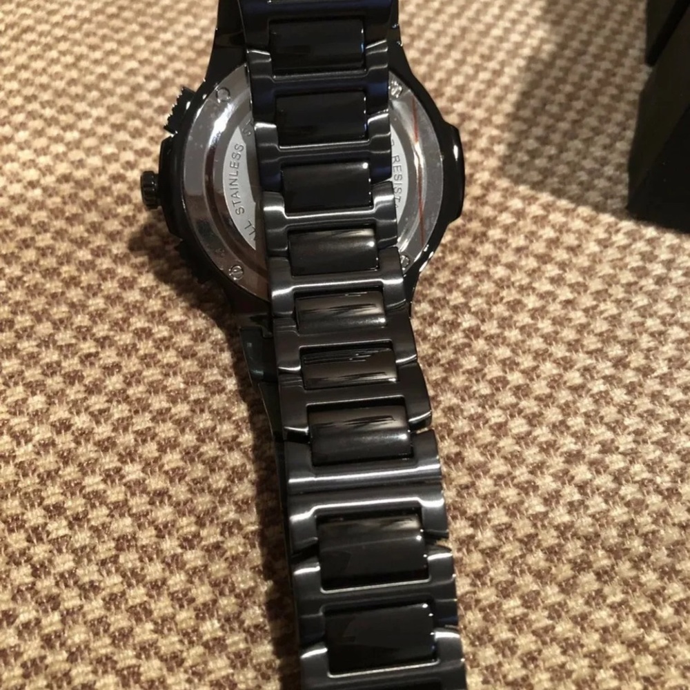 JBW Watch - Picture 4 of 7